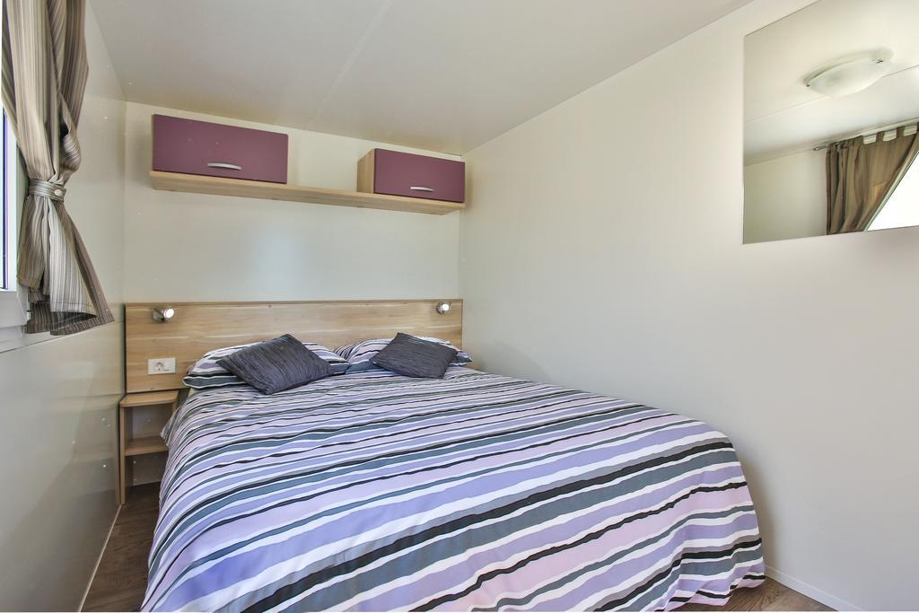 Hotel Kamp Slapic Duga Resa Habitación foto
